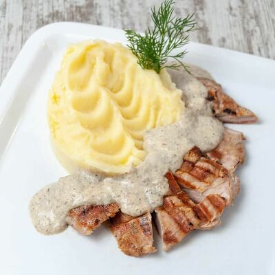 Медальоны из свинины в На абордаж по цене 420 ₽