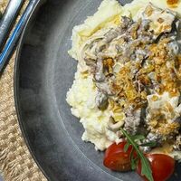 Бефстроганов в Щастьебар