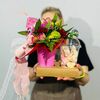 Цветочная композиция в стаканчике с маршмеллоу в Дарите красиво по цене 3199