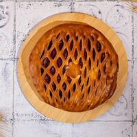 Пирог с брусникой и яблоком в Пекарня Буханка