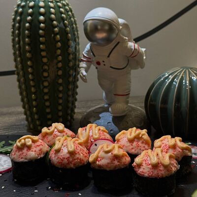 Запеченный ролл Вулкан в Foodlink по цене 500 ₽