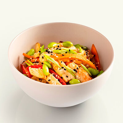 Вок с Курицей и соусом Пад-тай в Вкусномаркет по цене 349 ₽