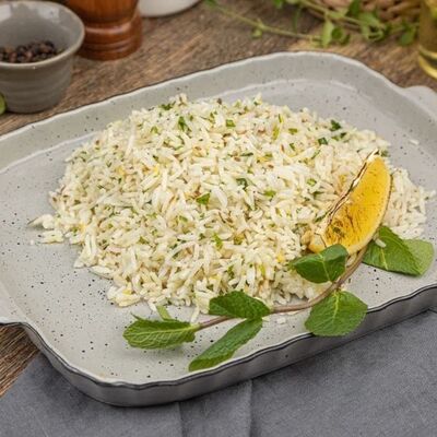 Рис с травами в Буркина Фасоль по цене 230 ₽