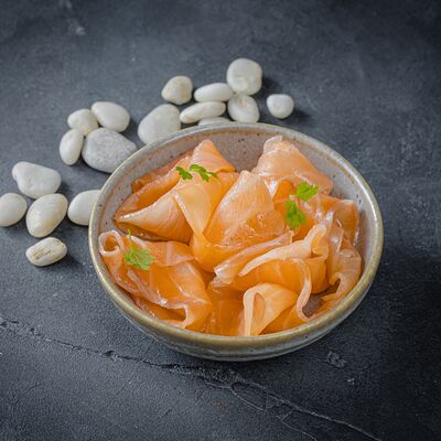 Лосось слабосолёный в Encore Cafe по цене 420 ₽