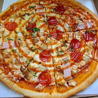 Пицца Мясная чили в Pizza Torino по цене 749 ₽