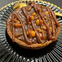 Тарталетка карамельно-ореховая в Hancoffe