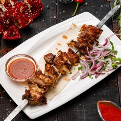 Шашлык из бараньих ребрышек в Мясье House по цене 750 ₽