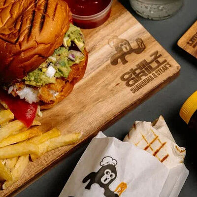 Шаверма Mini c соусом тартар и картофель фри в CHILZ GRILL по цене 349 ₽