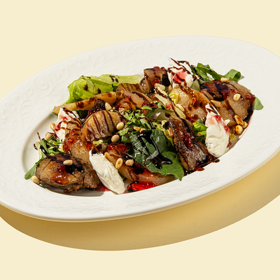 Салат с куриной печенью и грушей в Сицилия по цене 705 ₽