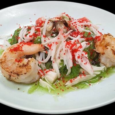 Салат Чука с морепродуктами в Дон Сосисон по цене 560 ₽