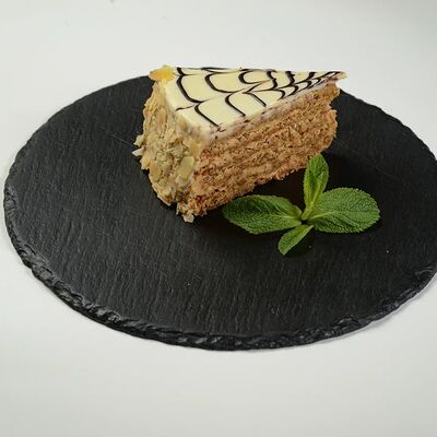 Эстерхази в Джорджина по цене 400 ₽