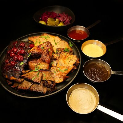 Большой сет мяса из печи в Килн по цене 5390 ₽