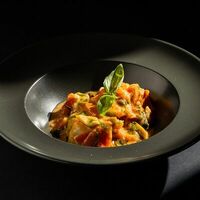 Томлёная треска в средиземноморском стиле в Cocos Lounge
