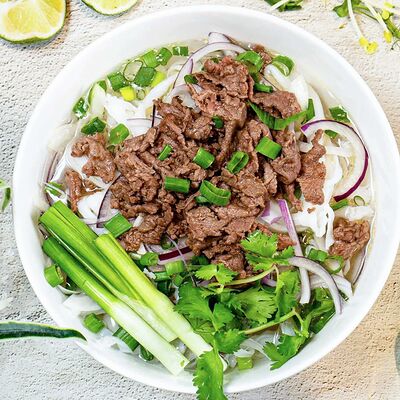 Суп Фо тай лан (маленькая порция) в Pho Tuk Tuk по цене 715 ₽