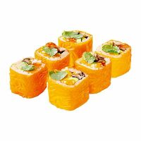 Ролл с тыквой в Тануки