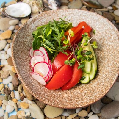 Тарелка свежих овощей в Острова по цене 450 ₽