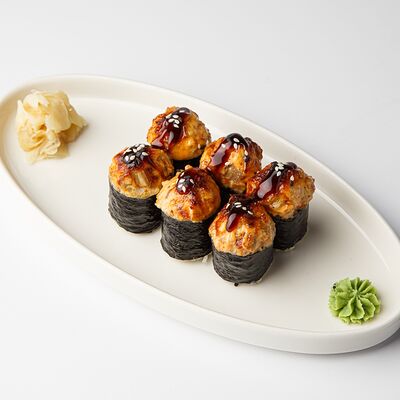 Запеченный ролл с угрём и авокадо в Avo kitchen & bar по цене 550 ₽