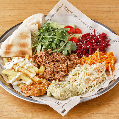 Тарелка с говядиной в Pita's по цене 710 ₽