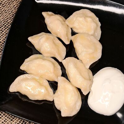 Вареники с творогом M в Пицца Пала по цене 300 ₽