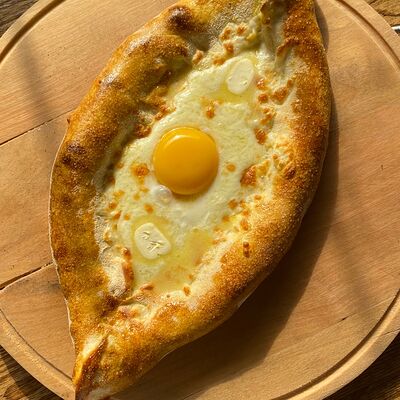 Хачапури по-аджарски в Bfood по цене 380 ₽