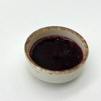 Соус из красных ягод в Кафе Сербской кухни Шеff