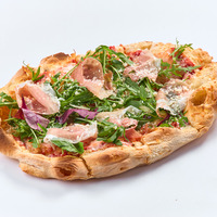 С пармой L в Crispy Pizza