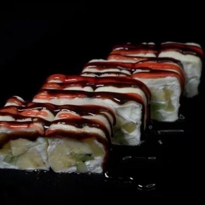 Ролл Фруктовый в Пара палок по цене 430 ₽