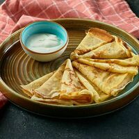 Блины с добавкой на выбор в Двор Помидор