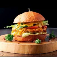 Chicken burger в Clever Irish Pub