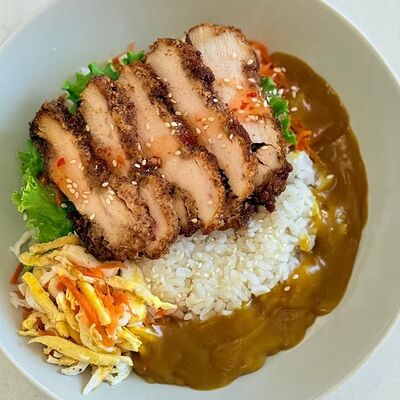 Чикен карри в Luffy Coffee & Art по цене 3750 ₸