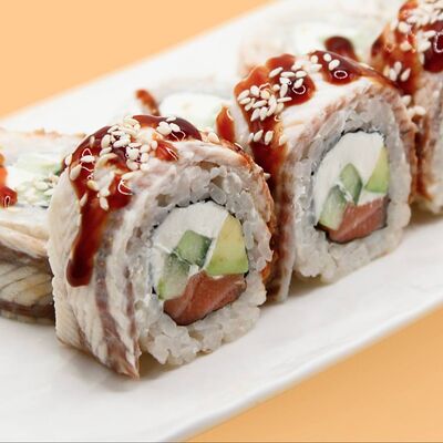 Ролл Дракон в Sia bar по цене 1250 ₽