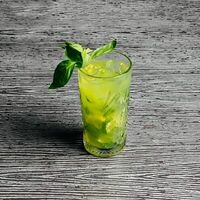 Лимонад собственного приготовления Груша-жасмин-виноград в Only Wine