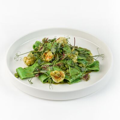 Шпинателле с креветками и Песто в ЭРА по цене 700 ₽