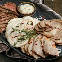 Мясное ассорти в Баклажан в ТЦ 