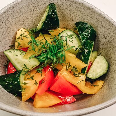 Салат Овощной в Клевая блиновая по цене 220 ₽