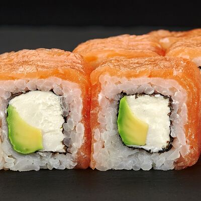 Филадельфия classic с авокадо в Bao по цене 499 ₽