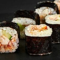Маки с угрем в Bao