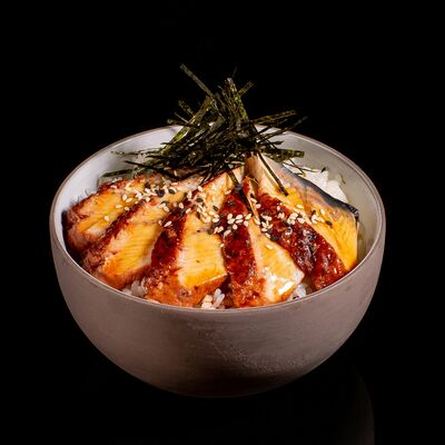 Сашими Унаджу в Yo! curry & sushi по цене 950 ₽