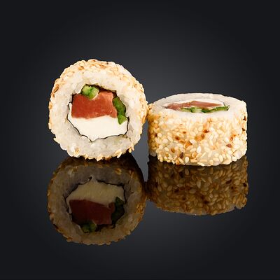 Ролл Сяке Гурме в Фудзи Суши по цене 380 ₽