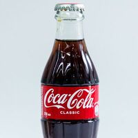 Coca-Cola в стеклянной бутылке в Prego!