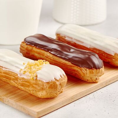 Ассорти эклеров в Bazar по цене 279 ₽