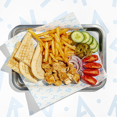 Гиро на тарелке в Vangyros по цене 640 ₽