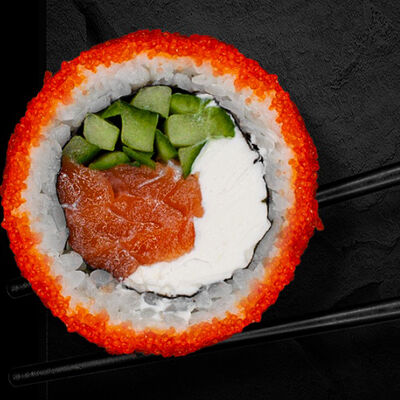 Калифорния Лосось холодный в Суши Хаб по цене 1199 ₽