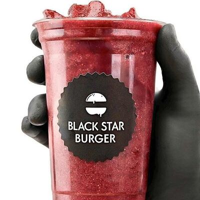 Смузи Клубника-банан в Black Star Burger по цене 249 ₽