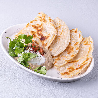 Пате из печеного баклажана и страчателлы в Мечтатели по цене 395 ₽