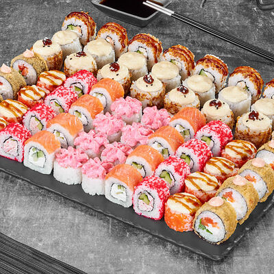 Сет Ёлка Угощений в Суши Мастер по цене 2989 ₽