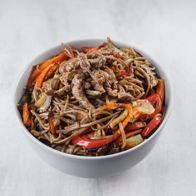 Вок Соба с говядиной в Yummy yummy по цене 280 ₽