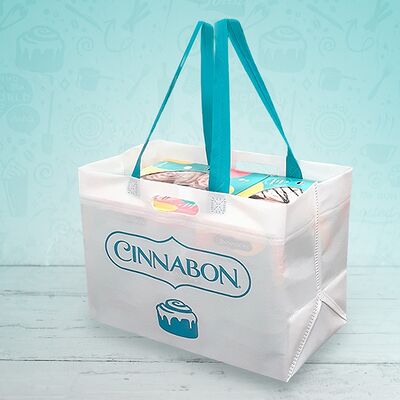 Фирменная сумка Cinnabon в Синнабон по цене 65 ₽