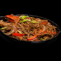 Соба со свининой в SASHIMI