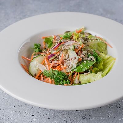 Деревенский салат в Траттория для друзей по цене 400 ₽